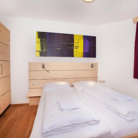 Apartment In Wald Im Pinzgau With Swimming Pool And Views מראה חיצוני תמונה