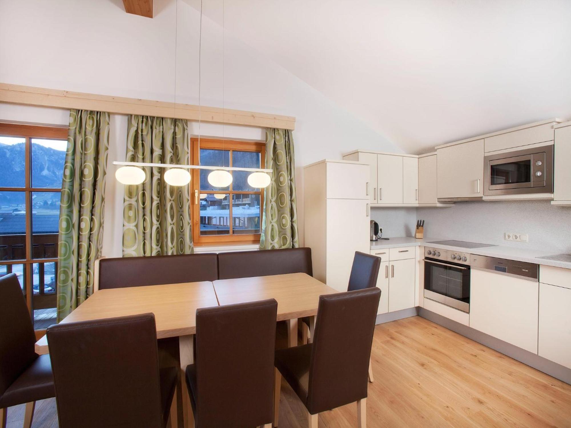 Apartment In Wald Im Pinzgau With Swimming Pool And Views מראה חיצוני תמונה