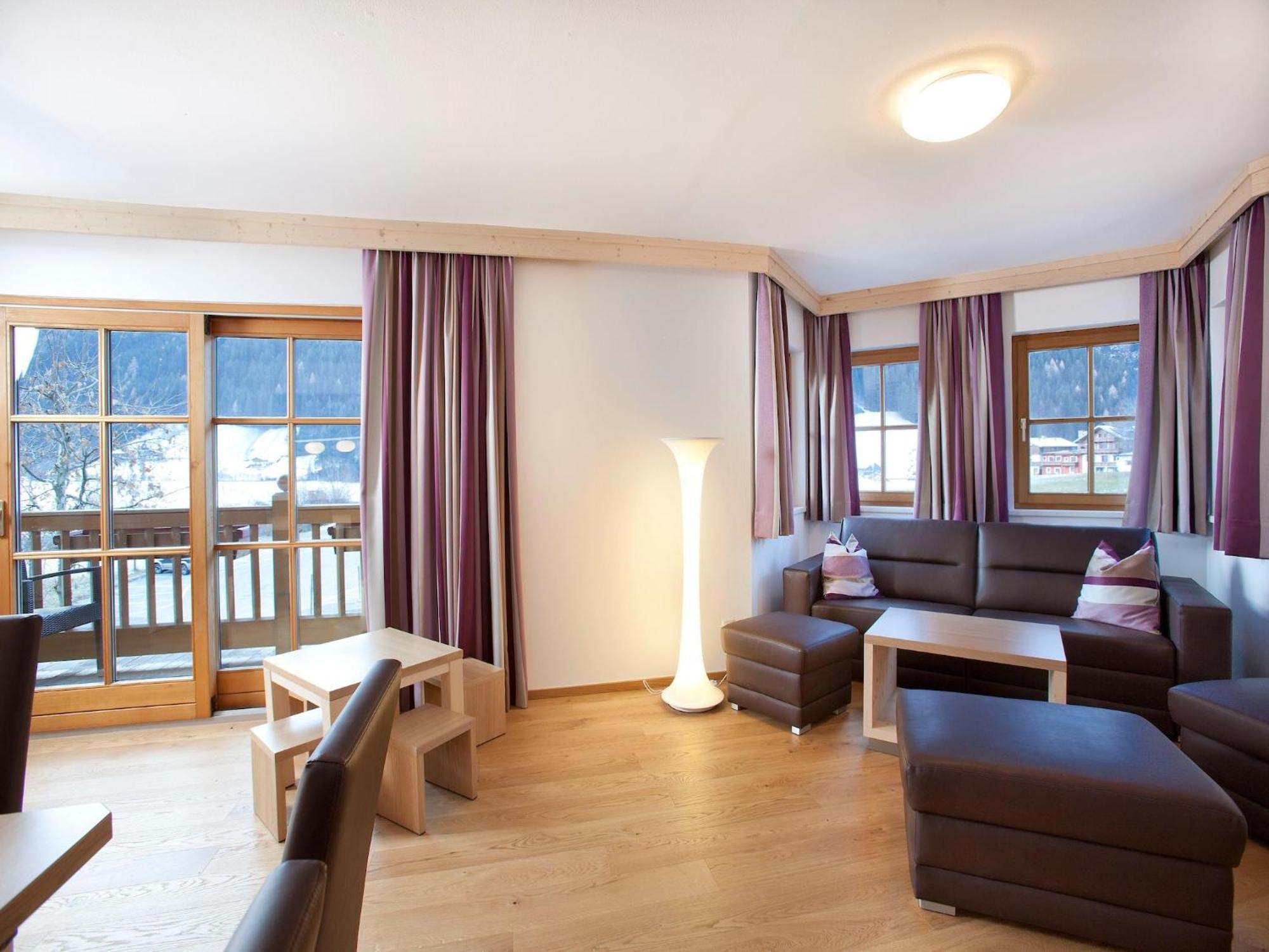Apartment In Wald Im Pinzgau With Swimming Pool And Views מראה חיצוני תמונה